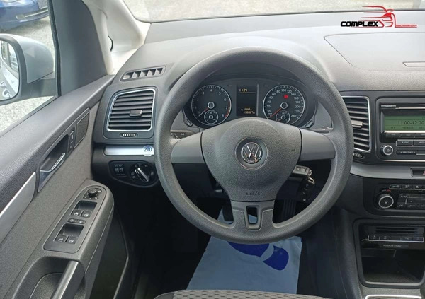 Volkswagen Sharan cena 39900 przebieg: 136927, rok produkcji 2010 z Łowicz małe 106